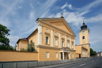 KRUPINA ZRODILA SLÁDKOVIČA...