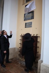 Spomienka a odhalenie novej pamätnej tabule