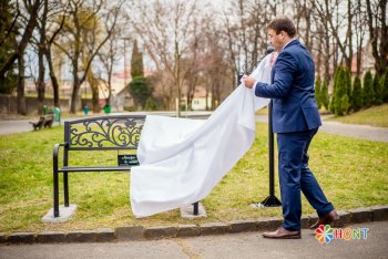 Netradičná spomienka na 200. narodeniny Andreja Sládkoviča Netradičná spomienka na 200. narodeniny Andreja Sládkoviča