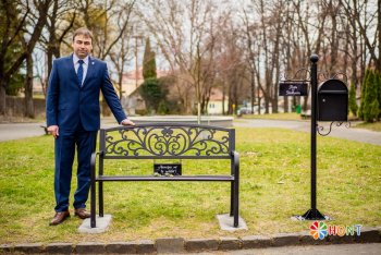 Netradičná spomienka na 200. narodeniny Andreja Sládkoviča Netradičná spomienka na 200. narodeniny Andreja Sládkoviča