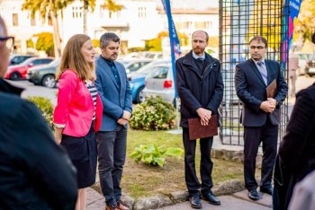 Klietka hanby slávnostne odhalená