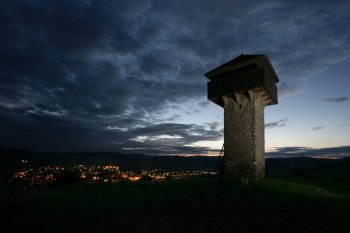 Vartovka – strážna veža