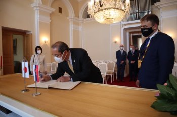 Návšteva veľvyslanca Japonska v našom meste