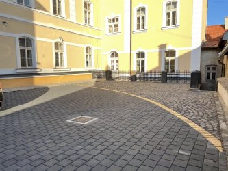Rekonštrukcia nádvoria Mestského úradu v Krupine
