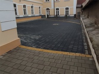 Rekonštrukcia nádvoria Mestského úradu v Krupine