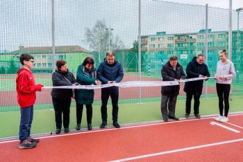 Slávnostné otvorenie zrekonštruovaných atletických zariadení v areáli základných škôl v Krupine