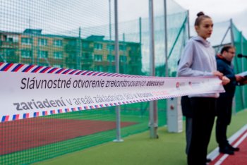 Slávnostné otvorenie zrekonštruovaných atletických zariadení v areáli základných škôl v Krupine