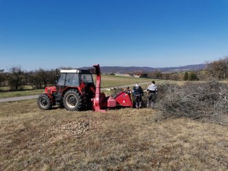 Úprava mestského sadu na Papuľke po zimnom období