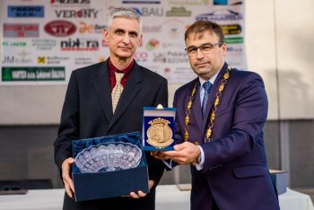 Slávnostné mestské zastupiteľstvo a ocenené osobnosti