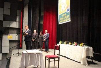 Cena Jána Amosa Komenského tretíkrát odovzdaná krupinským učiteľom