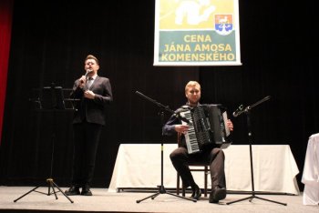 Cena Jána Amosa Komenského tretíkrát odovzdaná krupinským učiteľom