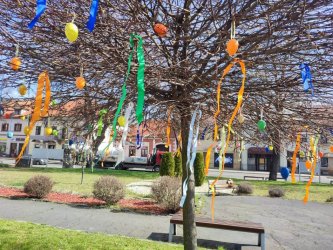 Sviatky jari na krupinskom námestí