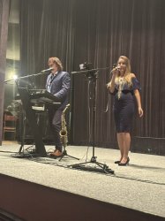 Október - Mesiac úcty k starším Október - Mesiac úcty k starším