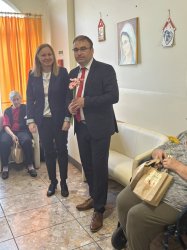 Október - Mesiac úcty k starším Október - Mesiac úcty k starším