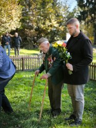 Beseda s vojnovým veteránom Kpt. v.v. Vladimírom Strmeňom Beseda s vojnovým veteránom Kpt. v.v. Vladimírom Strmeňom