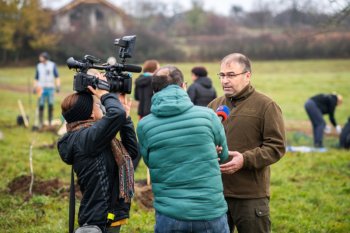 Výsadba ovocných stromov v Krupine v rámci projektu Výsadba ovocných stromov v Krupine v rámci projektu