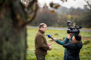 Výsadba ovocných stromov v Krupine v rámci projektu Výsadba ovocných stromov v Krupine v rámci projektu