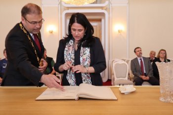 Srbská delegácia na návšteve v Krupine Srbská delegácia na návšteve v Krupine