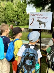 Poľovníci deťom Poľovníci deťom