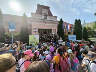 Poľovníci deťom Poľovníci deťom