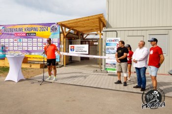 Slávnostné otvorenie športového kontajnerového zázemia pre Atletický klub Krupina na Mestskom športovom štadióne Slávnostné otvorenie športového kontajnerového zázemia pre Atletický klub Krupina na Mestskom športovom štadióne
