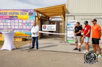 Slávnostné otvorenie športového kontajnerového zázemia pre Atletický klub Krupina na Mestskom športovom štadióne Slávnostné otvorenie športového kontajnerového zázemia pre Atletický klub Krupina na Mestskom športovom štadióne