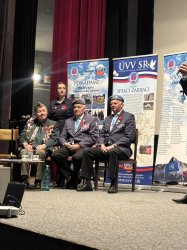 Silné svedectvo histórie: Študenti v Krupine sa stretli s vojnovým veteránom Vladimírom Strmeňom