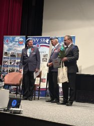 Silné svedectvo histórie: Študenti v Krupine sa stretli s vojnovým veteránom Vladimírom Strmeňom