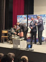 Silné svedectvo histórie: Študenti v Krupine sa stretli s vojnovým veteránom Vladimírom Strmeňom