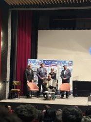 Silné svedectvo histórie: Študenti v Krupine sa stretli s vojnovým veteránom Vladimírom Strmeňom