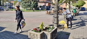 Deň Zeme v Krupine – mesto opäť ožilo zeleňou aj dobrými skutkami