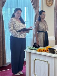 V obradných priestoroch Mesta Krupina si maturanti prevzali maturitné vysvedčenia