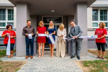 Slávnostne sme otvorili nové elokované pracovisko Materskej školy Malinovského na Jesenského ulici